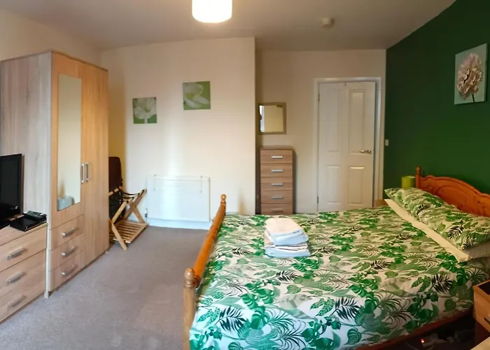 1, Hildegard House, 27 Skinner St, Yo21 3ah Whitby