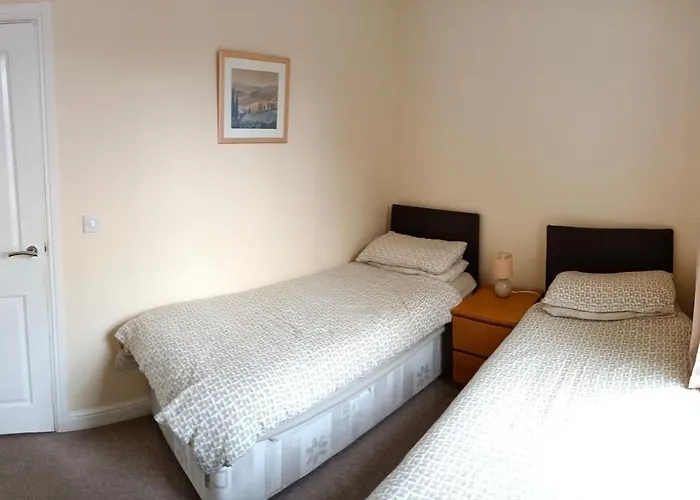 1, Hildegard House, 27 Skinner St, Yo21 3ah *