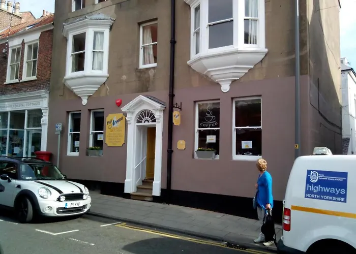 1, Hildegard House, 27 Skinner St, Yo21 3ah